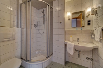 Doppelzimmer Standard Bad